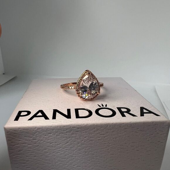 Pandora Sparkling Teardrop Halo Ring - Picture 5 of 6